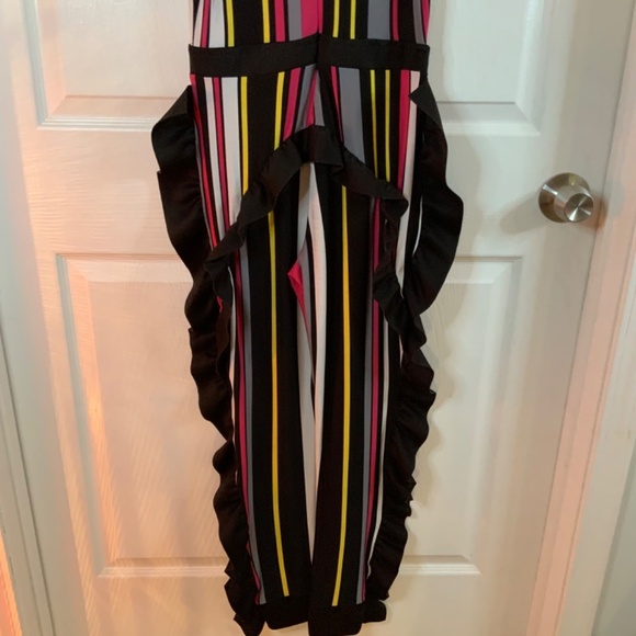 PARTY JUMPSUIT RUFFLES AND STRIPES SIZE L - Picture 7 of 10